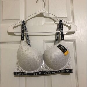 Lukasi White Lace Underwire Push-Up Bra Size 38D